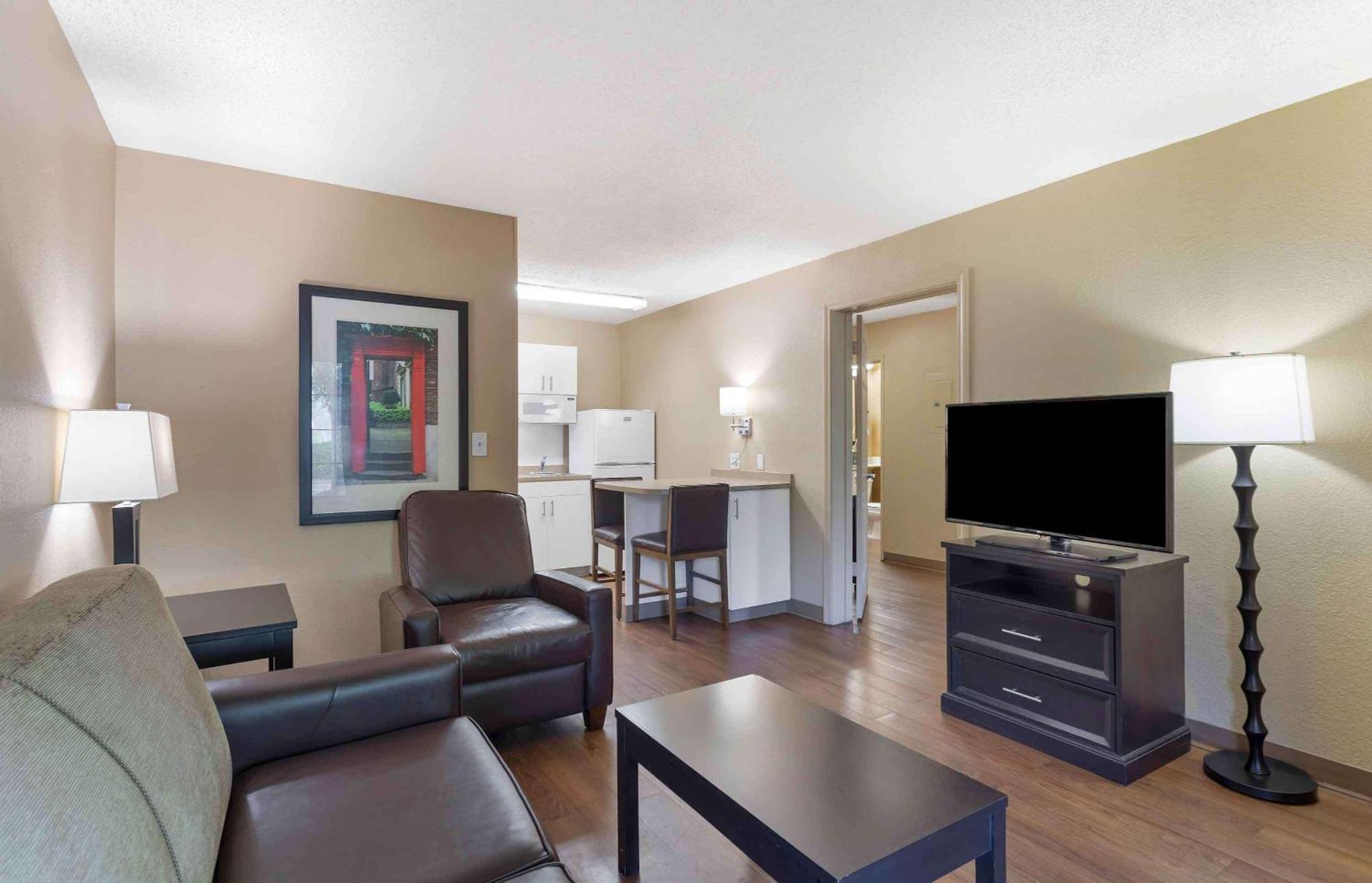Extended Stay America Suites Washington Dc Germantown Town Center Exterior photo