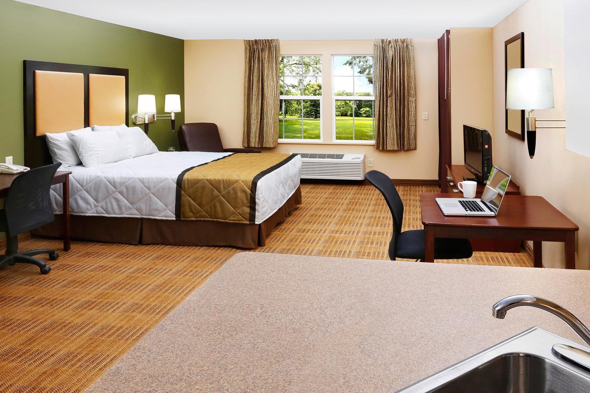 Extended Stay America Suites Washington Dc Germantown Town Center Exterior photo